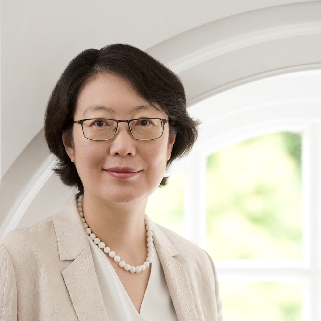Headshot of Dr Wei Yang